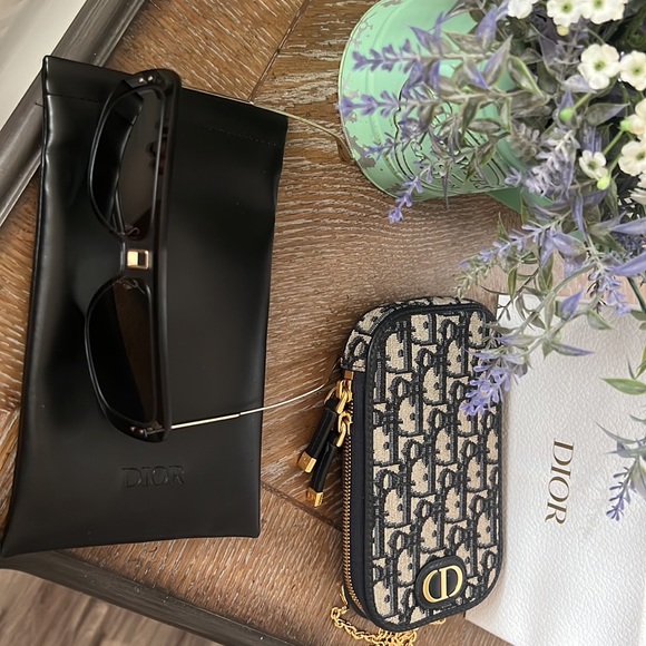 Authentic Dior sunglasses - Picture 5 of 8